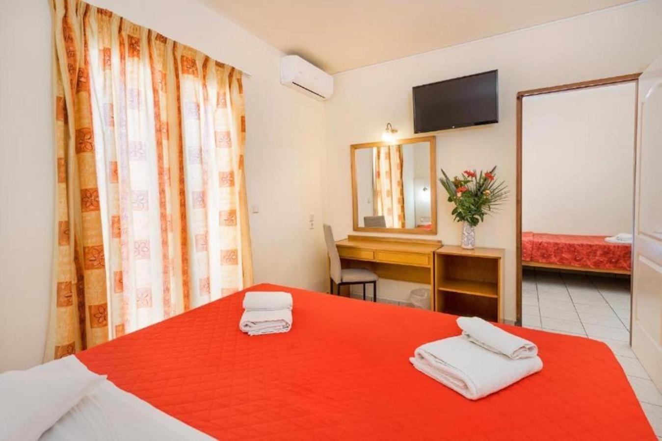 Eri Beach & Village Hotel Hersonissos  Esterno foto