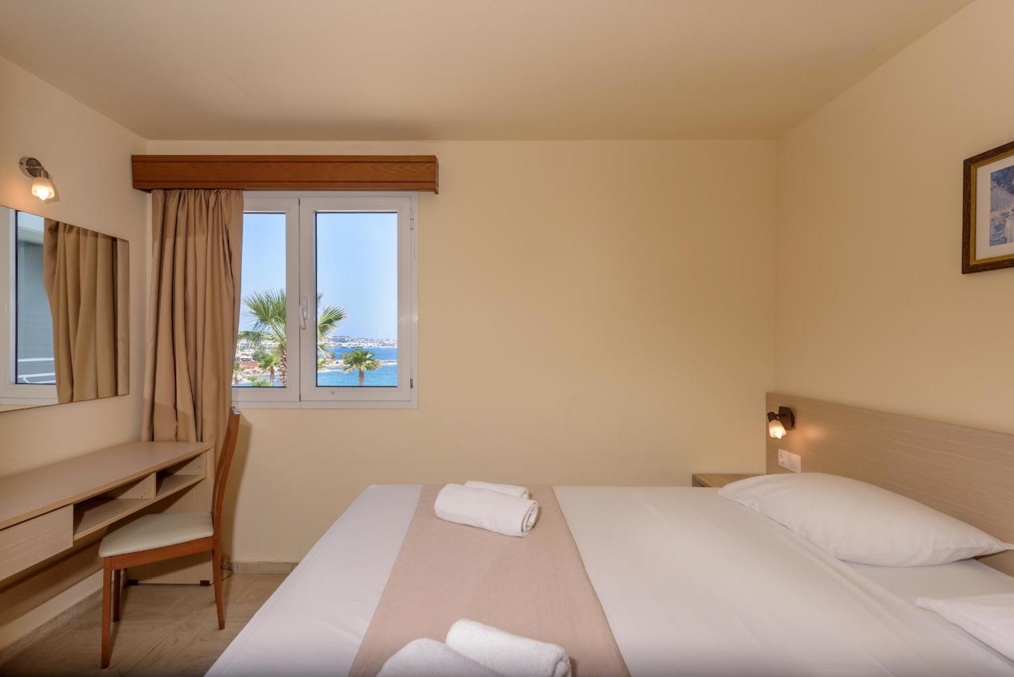 Eri Beach & Village Hotel Hersonissos  Esterno foto